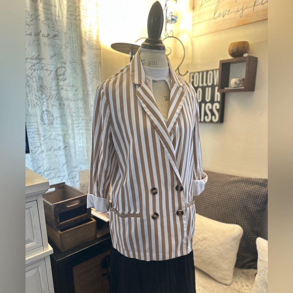 H&M Tan and White Striped Blazer